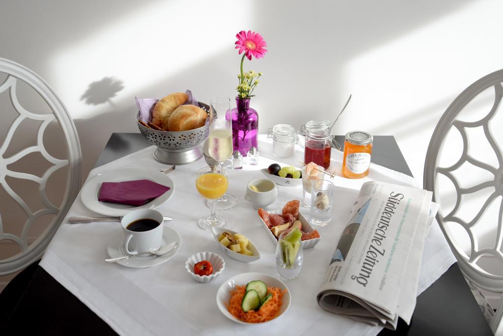 Alte Apotheke Bed & Breakfast Karlsbad Habitación foto